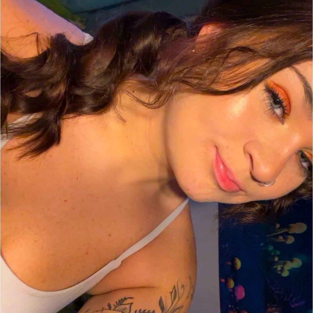 Meet your Posher, Eden